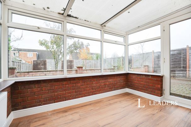 2 bedroom bungalow to rent Stubble Close, Northampton, Northamptonshire, NN2 - Photo 1