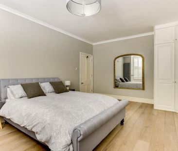 3 bedroom maisonette to rent - Photo 2