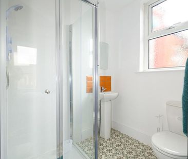 1 bedroom in a house share to rent - Photo 6