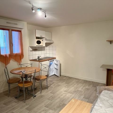 A louer Brest Kérinou T1 meublé 25 M2 - Photo 1