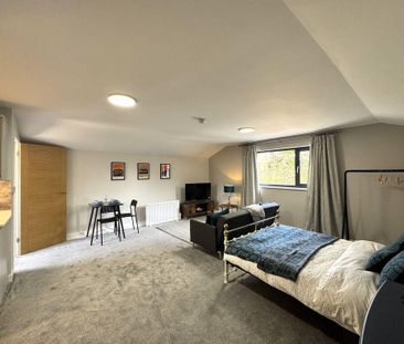 1 bedroom coach house to rent - Photo 4