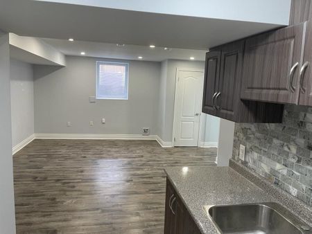 For Lease - 3 Stedford Crescent, Brampton, Ontario - Photo 3