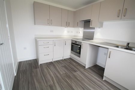 Roman Avenue, Exeter - Photo 5