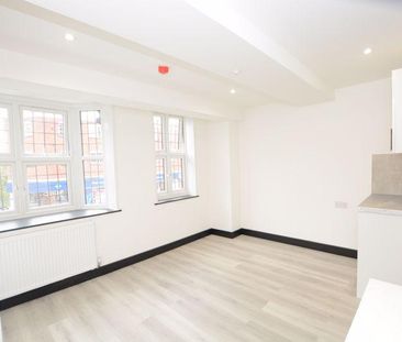 House share to rent - Photo 2