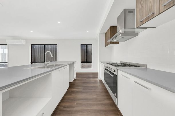 Brand New Family Home - Photo 1