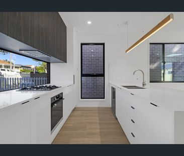 INSPECT: Tuesday 16th December, 5pm to 5.30pm - Photo 4