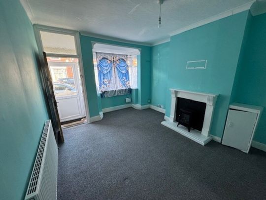 Berkshire Street, Hull - Photo 1