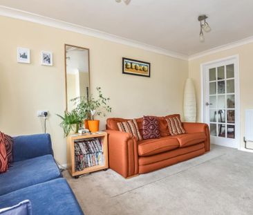 3 bedroom terraced house to rent - Photo 4