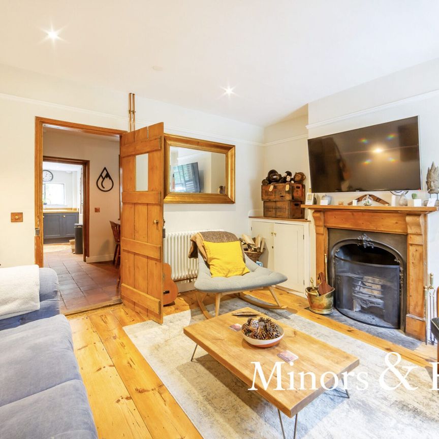 Tower Hill, Norwich - Photo 1