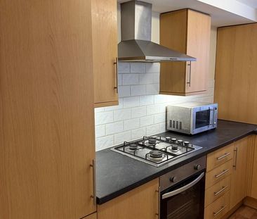 1 Bed Flat, Arthington Terrace, LS10 - Photo 5