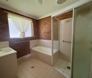 Relaxed Coastal Living Made Easy - Photo 6