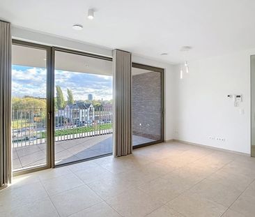 Appartement te huur - Foto 2