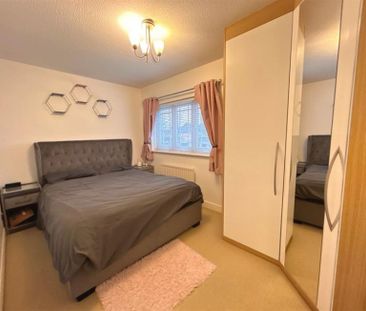 3 Bedroom Semi Detached To Let - Photo 6