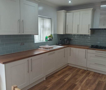 5 bedroom house share to rent - Photo 5