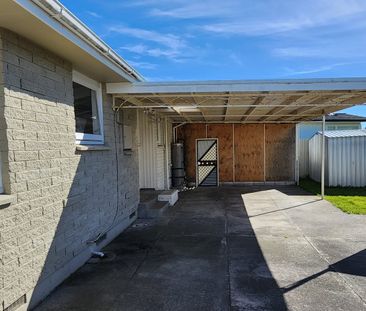 Two Dwellings and Pet Friendly! - Photo 2