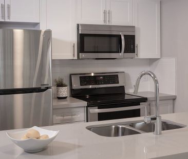 For Lease - 5191 Dundas Street Unit# 207, Toronto, Ontario - Photo 6