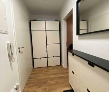 Möbliertes Apartment 40 qm mit Balkon in Dachau - Photo 1