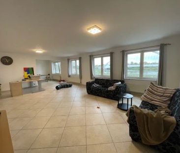 Sfeervol, gezellig en ruim appartement met 3 slaapkamers gelegen te... - Foto 6