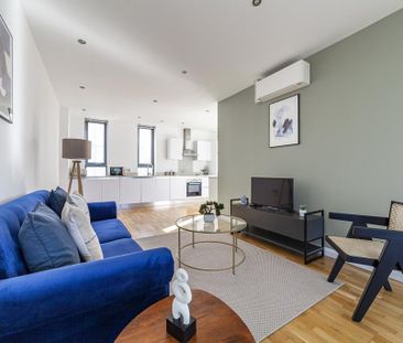 1 bedroom flat to rent - Photo 2