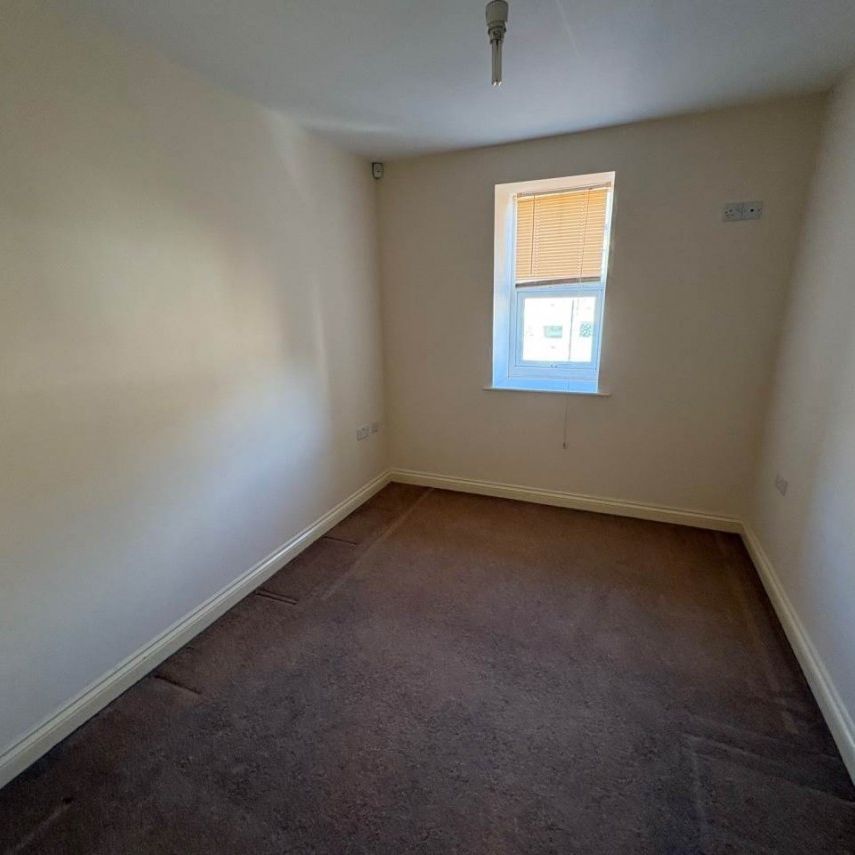 Albert Road, Weston-super-Mare, North Somerset - Photo 1