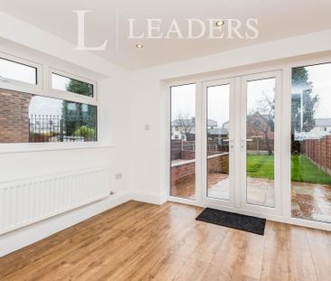 3 bedroom semi-detached house to rent - Photo 2