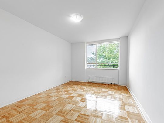 For Lease - 165 Cosburn Avenue Unit# 502, Toronto, Ontario - Photo 1