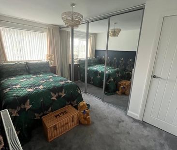 3 Bed Detached House, Hazel Dene, G64 - Photo 4