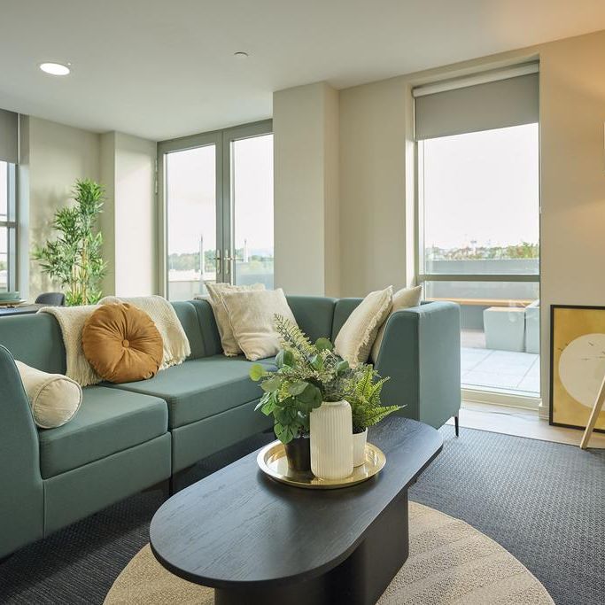 1 bedroom private hall to rent - Photo 1