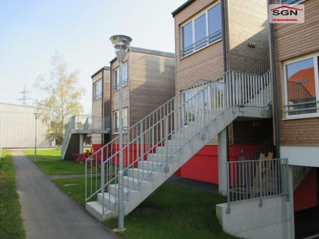 Hell & Lichtdurchflutete 3-Zimmer Wohnung mit PKW-Abstellplatz - Foto 3