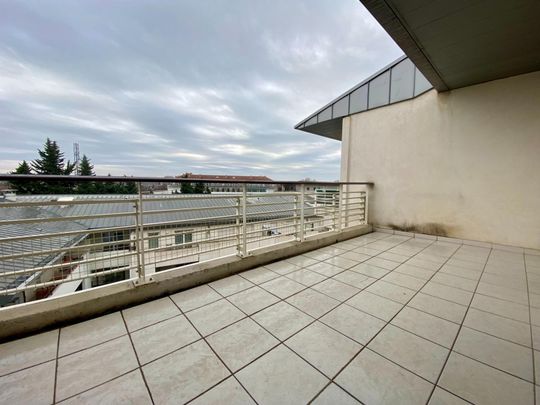 « AVIGNON EM - APPARTEMENT T4 AVEC TERRASSE ET PARKING » - Photo 1