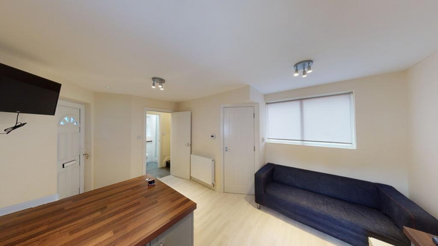 2 bedroom semi-detached house to rent - Photo 1