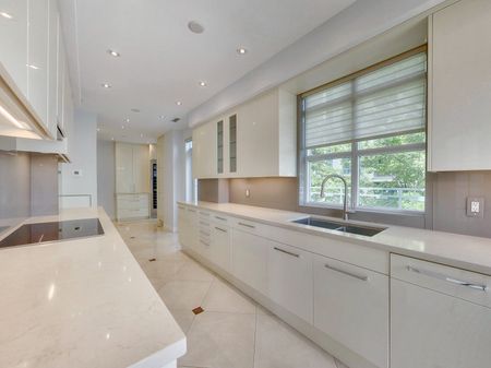 For Lease - 2111 Lake Shore Boulevard Unit# 116, Toronto, Ontario - Photo 4