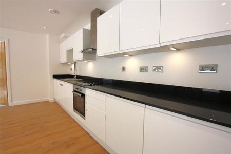 2 bedroom apartment to rent - Photo 5