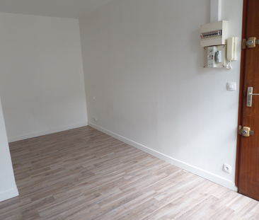 APPARTEMENT REIMS, studio avenue de Laon - Photo 1