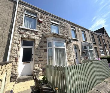 3 bedroom terraced house to rent - Photo 1