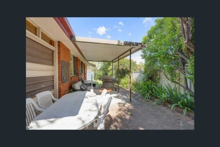 4 Mullard Close, Shortland. - Photo 2