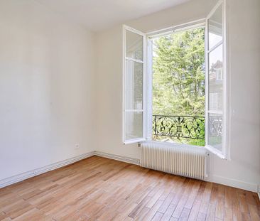 Location appartement, Saint-Cloud, 4 pièces, 74.72 m², ref 84407600 - Photo 5