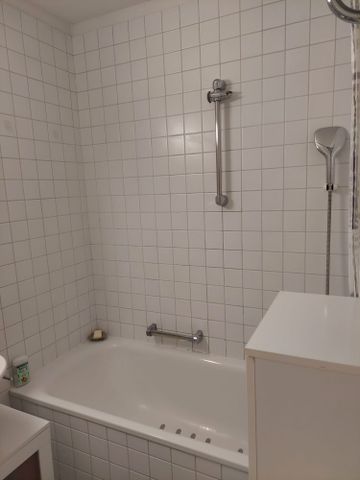 2.5 Zimmer, 90 m², 2. Stock - Photo 5