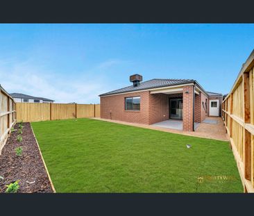 11 Arianna Street, Wyndham Vale, Vic 3024 - Photo 6