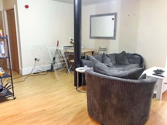 2 bedroom apartment to rent - Photo 1