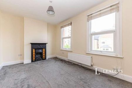 Piper Road, Kingston Upon Thames, KT1 - Photo 3
