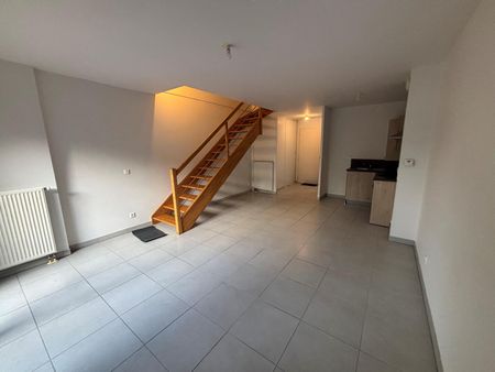 Location maison 3 pièces 61.45 m2 à Notre-Dame-d'Oé - Photo 2