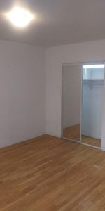 NDG Studio Apt on Fielding St West - Photo 3