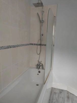 1 Bed Flat, Leyton, E10 - Photo 1