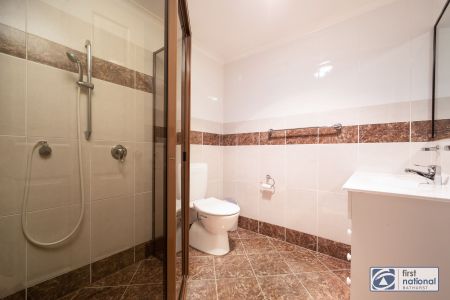 Private GROUND FLOOR 1 BEDROOM UNIT - Photo 5