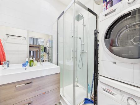 LOCATION APPARTEMENT MEUBLE 147M PARIS 15 - Photo 4