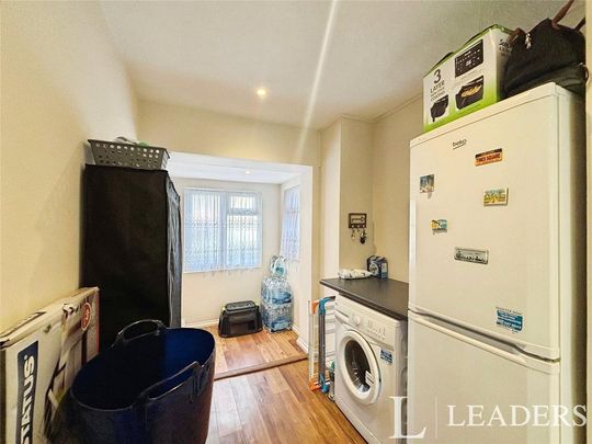 2 bedroom house to rent - Photo 1