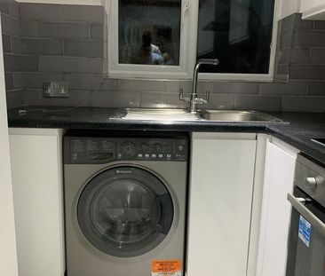 Studio Flat, Studley Road, LU3 - Photo 5