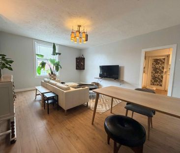 2 bedroom apartment to rent - Photo 6