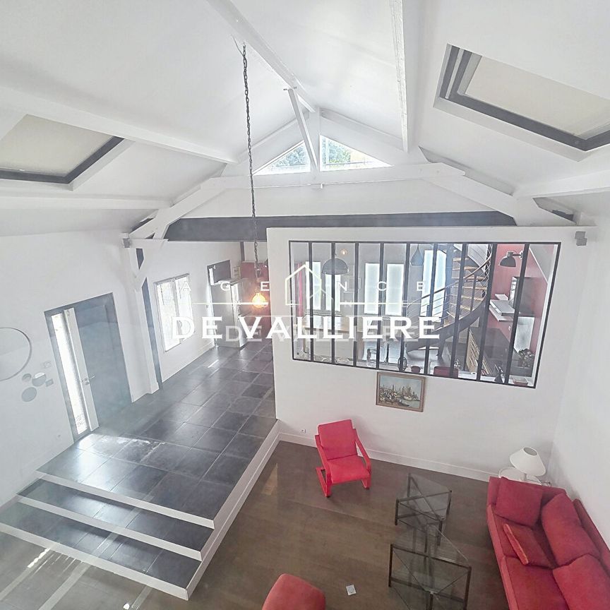 Location Maison 7 pièces 210m² NANTERRE 92000 - Photo 1